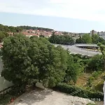 City Apartment Todor